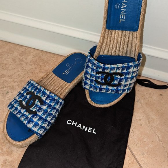 Chanel CC Logo Blue White Tweed Espadrille Flats Mule Sandal Slides - Picture 1 of 5